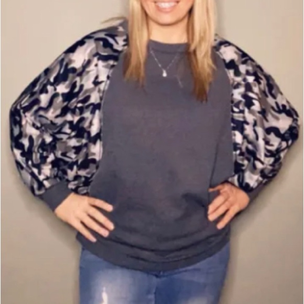 BOUTIQUE Thermal CAMOUFLAGE Dolman Sleeve Top NEW!